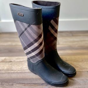 SOLD Burberry Rubber Rain Boots 41/ 10.5/11
